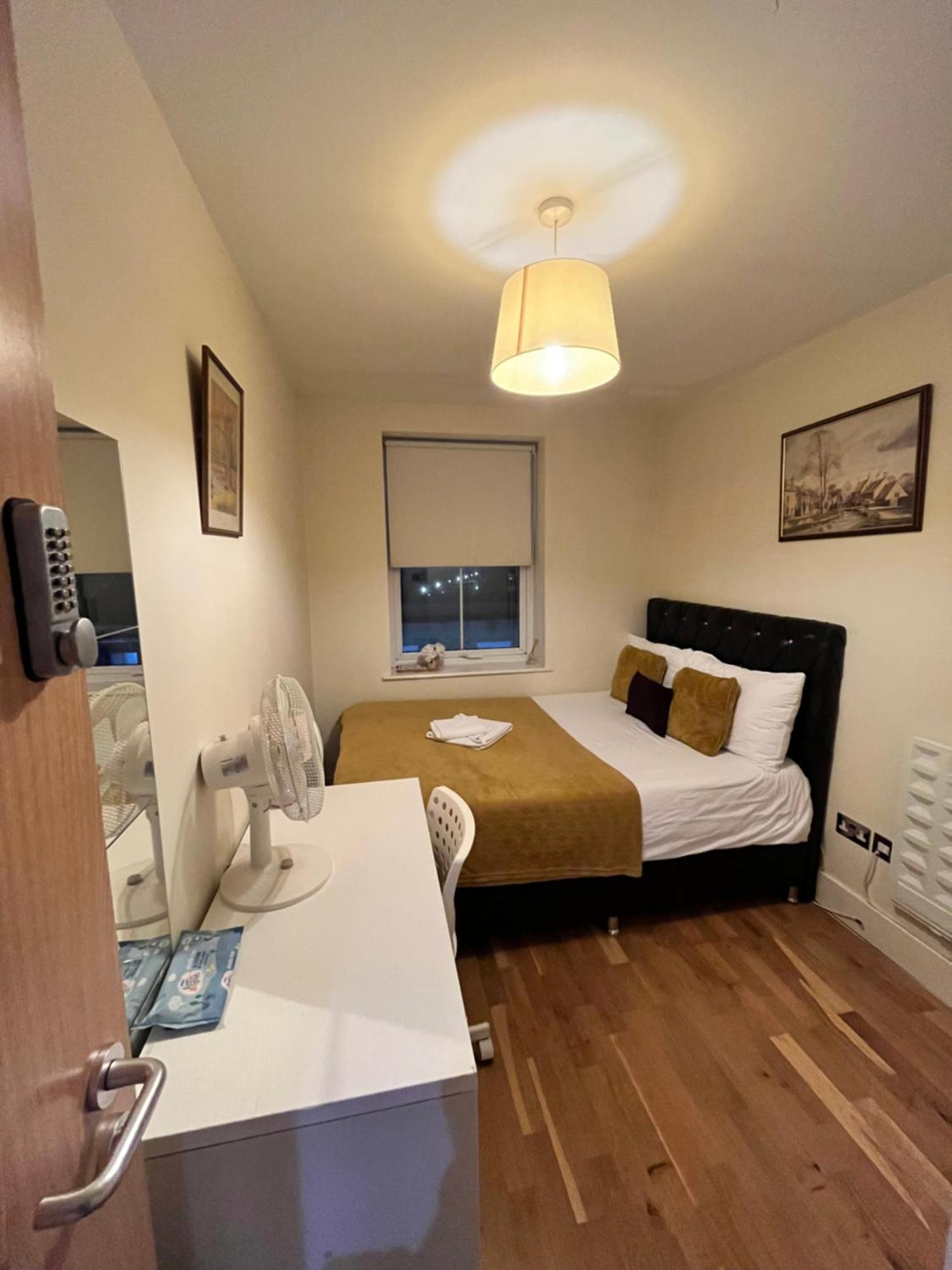 Metropolitan Coziness Private Bedrooms In Euston Station 161 Londyn Zewnętrze zdjęcie