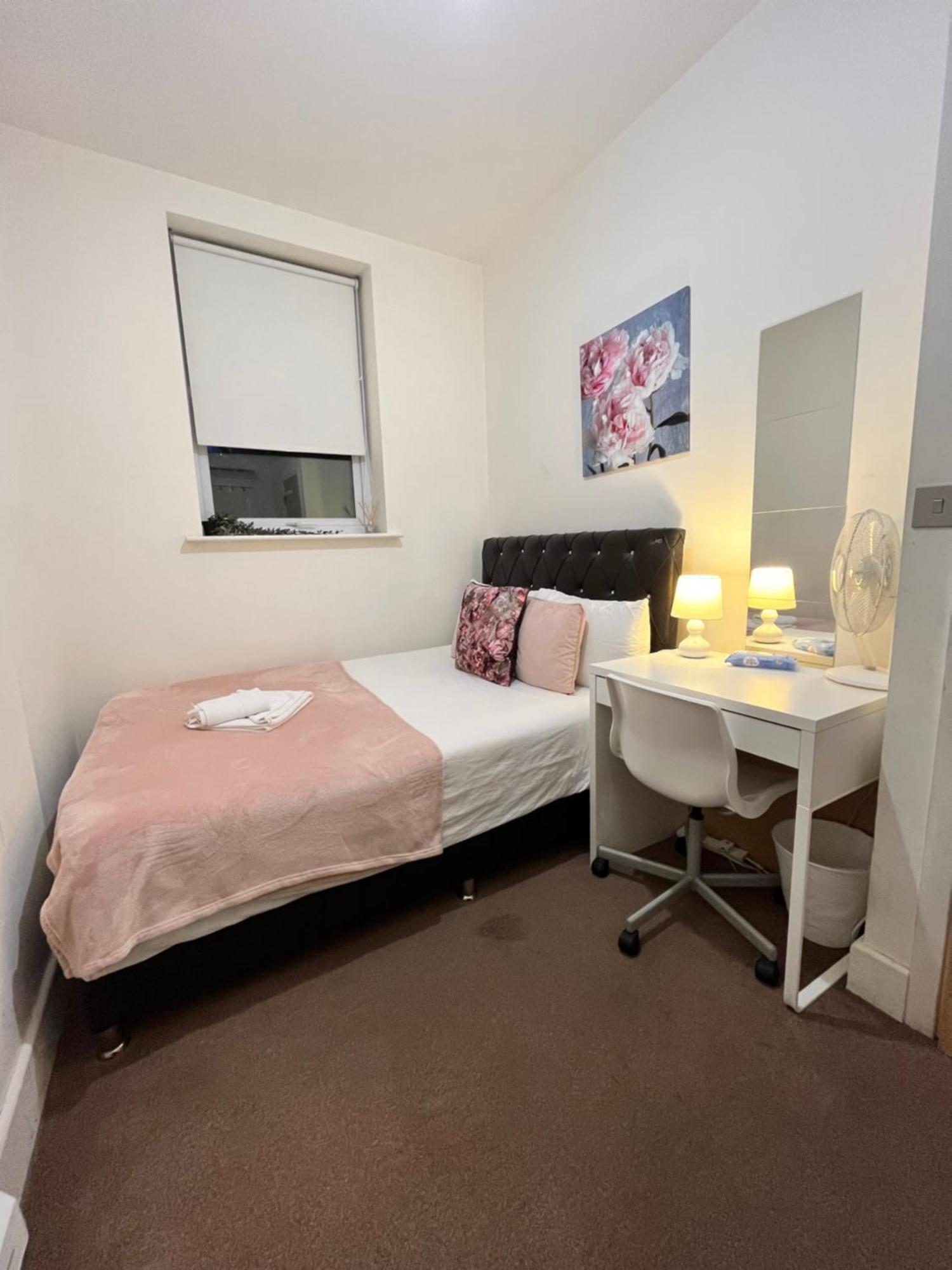 Metropolitan Coziness Private Bedrooms In Euston Station 161 Londyn Zewnętrze zdjęcie