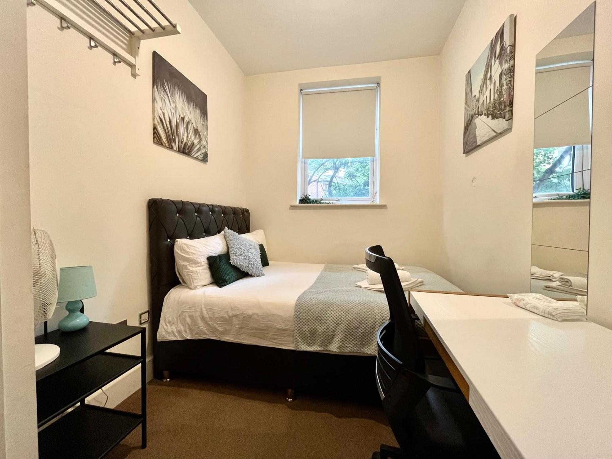 Metropolitan Coziness Private Bedrooms In Euston Station 161 Londyn Zewnętrze zdjęcie