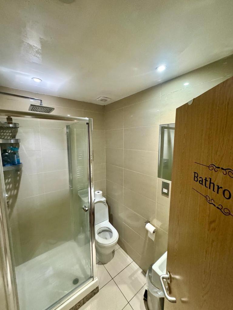 Metropolitan Coziness Private Bedrooms In Euston Station 161 Londyn Zewnętrze zdjęcie